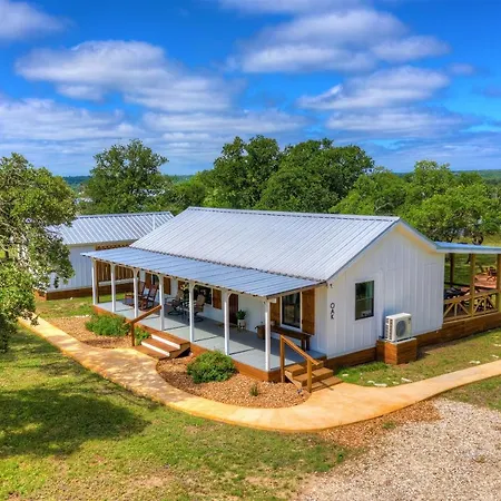 Luxurious Cottage On 3-Acre'S In Fred Wine Country